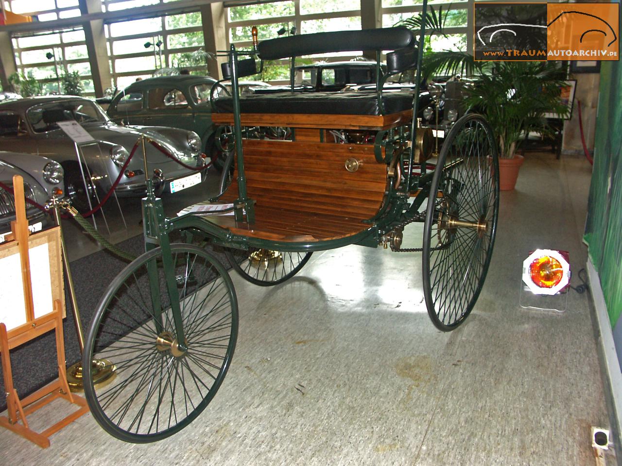 Benz Patent Motorwagen Replika '1886.jpg 221.2K